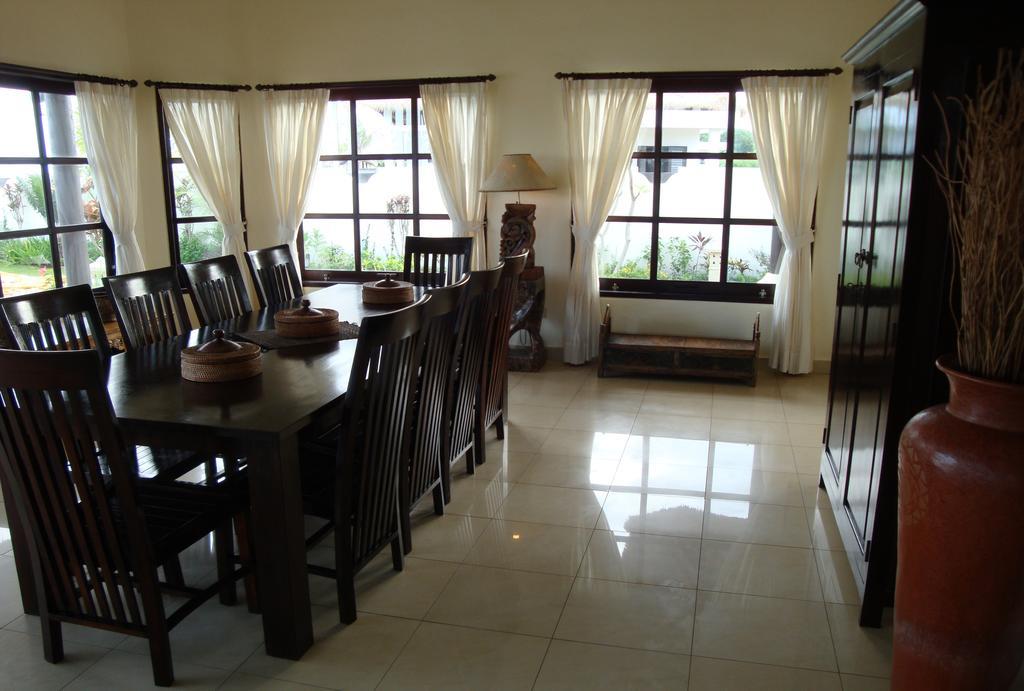 Villa Pelangi Bali Seririt  Habitación foto